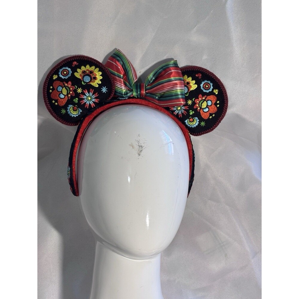 Mexico Pavilion Epcot World Showcase Floral Minnie Mouse Ears Disney Parks